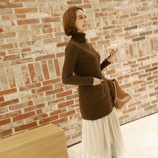 Turtle-neck Pocket Long Sweater