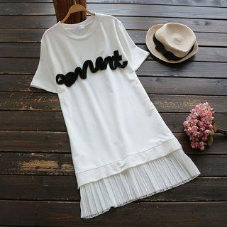 Short-sleeve Applique Panel Pleated Tunic