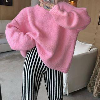 Plain Sweater / Striped Loose Fit Pants