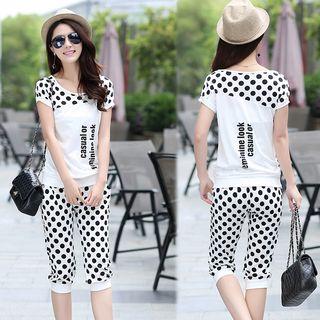 Set: Printed Panel Short Sleeve Top + Capri Pants