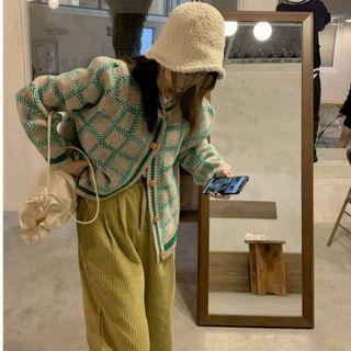 Long-sleeve Plaid  Knit Jacket / High-waist Corduroy  Pants