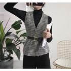 Turtleneck Long-sleeve Top / V-neck Houndstooth Vest