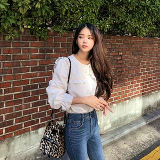 Wide-collar Frilled Blouse