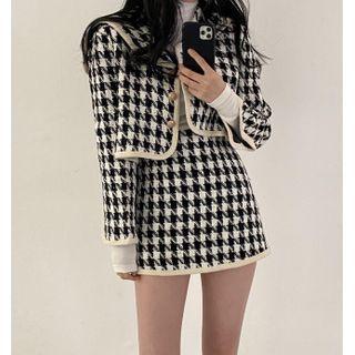 Collared Houndstooth Single-breasted Jacket / Mini A-line Skirt