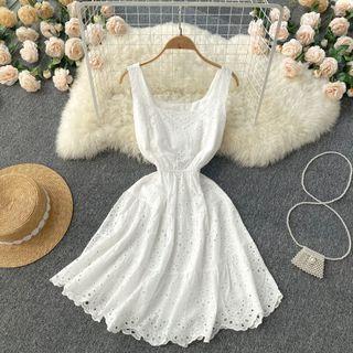 Sleeveless Eyelet Lace A-line Dress