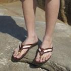 Genuine-leather Stripe Flip-flops