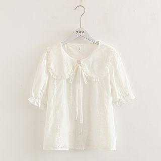 Short-sleeve Perforated Blouse White - One Size
