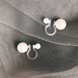 Faux Pearl Cuff Earring 1 Pc - As Shown In Figure - One Size