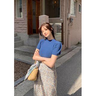 Set: Short-sleeve Knit Top + Flower Pattern Long Skirt Blue - One Size