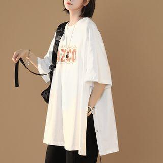 Elbow Sleeve Lettering Print Slit Oversized Tee