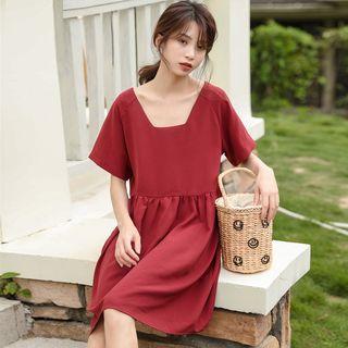 Short-sleeve Button-detail A-line Dress