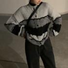Color Panel Sweater Gray & Black - One Size