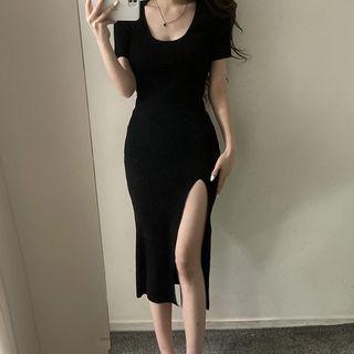 Plain Short Sleeve Midi Slit Dress