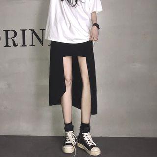 Asymmetric High-low Skirt