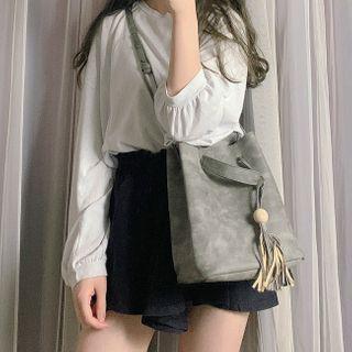 Tassel Crossbody Bucket Bag