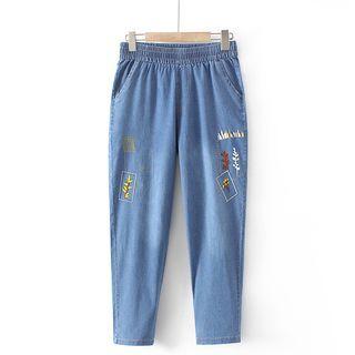 Leaf Embroidered Tapered Cropped Jeans