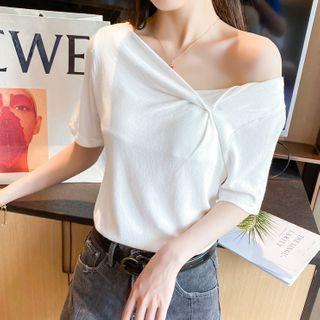 Short-sleeve Twist-front Knit Top