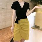 Set: Short-sleeve V-neck T-shirt + Shirred Skirt