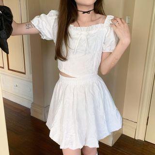 Puff-sleeve Crop Top / Mini A-line Skirt