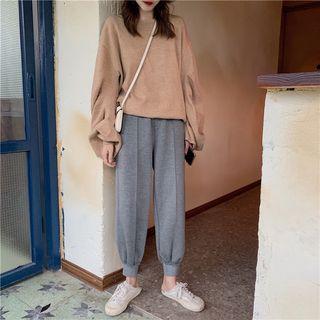 Oversized Knit Pullover / Plain Jogger Pants