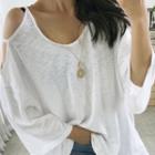 Cutaway-shoulder M Lange T-shirt