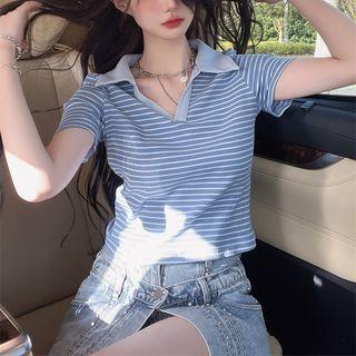 Short-sleeve V-neck Striped Polo-shirt