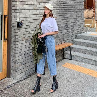 Pintuck Wide-leg Jeans