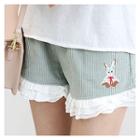 Rabbit-embroidered Frill-hem Shorts