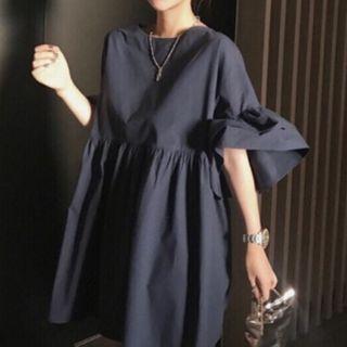 Elbow-sleeve Flowy Top Black - One Size