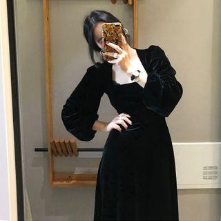 Puff-sleeve Square Neck Velvet Slim Fit Dress