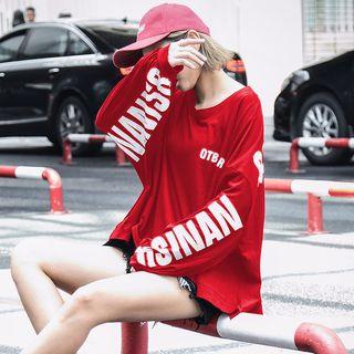 Batwing Sleeve Lettering Pullover