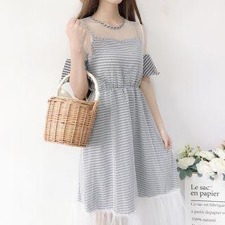 Plaid Short-sleeve Mesh Panel A-line Dress