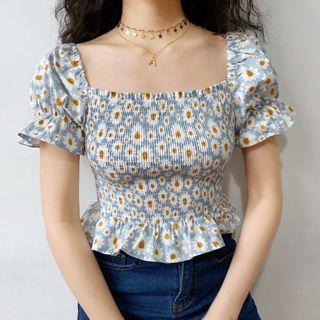 Floral Ruffle Trim Short-sleeve Square-neck Blouse