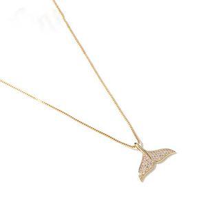 Rhinestone Whale Tail Pendant Necklace