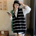 Write Loose-fit Shirt / V-neck Striped Vest