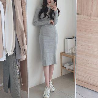 Sheath Long-sleeve Knit Hoodie Dress