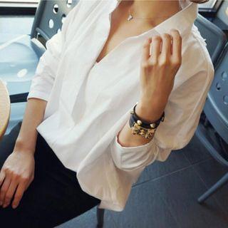 Lace Back V-neck Long Shirt