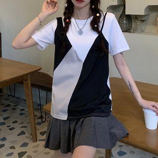 Short-sleeve Mock Two-piece Color Block T-shirt