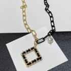Pendant Chain Necklace Gold & Black - One Size