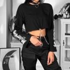 Long-sleeve Graphic Print Chained Cropped T-shirt