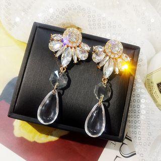 Waterdrop Statement Earring