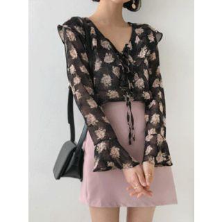 Tie V-neck Ruffled Floral Blouse