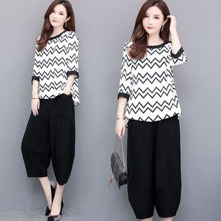 Set: Wavy Elbow-sleeve T-shirt + Crop Harem Pants