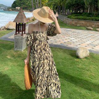 Short-sleeve Off Shoulder Print Maxi Dress