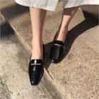 Cutout-detail Loafers