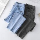 Front-slit Tapered Cropped Jeans