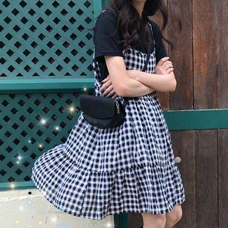 Short-sleeve Plain T-shirt / Spaghetti-strap Plaid Dress