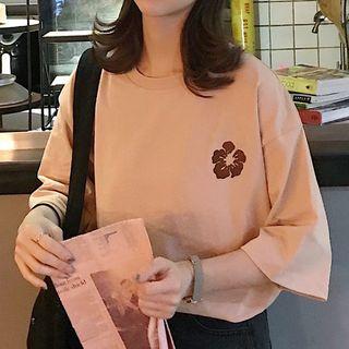 Elbow-sleeve Flower Embroidery T-shirt