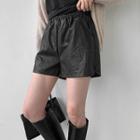 Pocket-side Faux-leather Shorts One Size