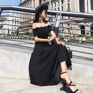 Scallop Trim Off Shoulder Short Sleeve Midi Dress